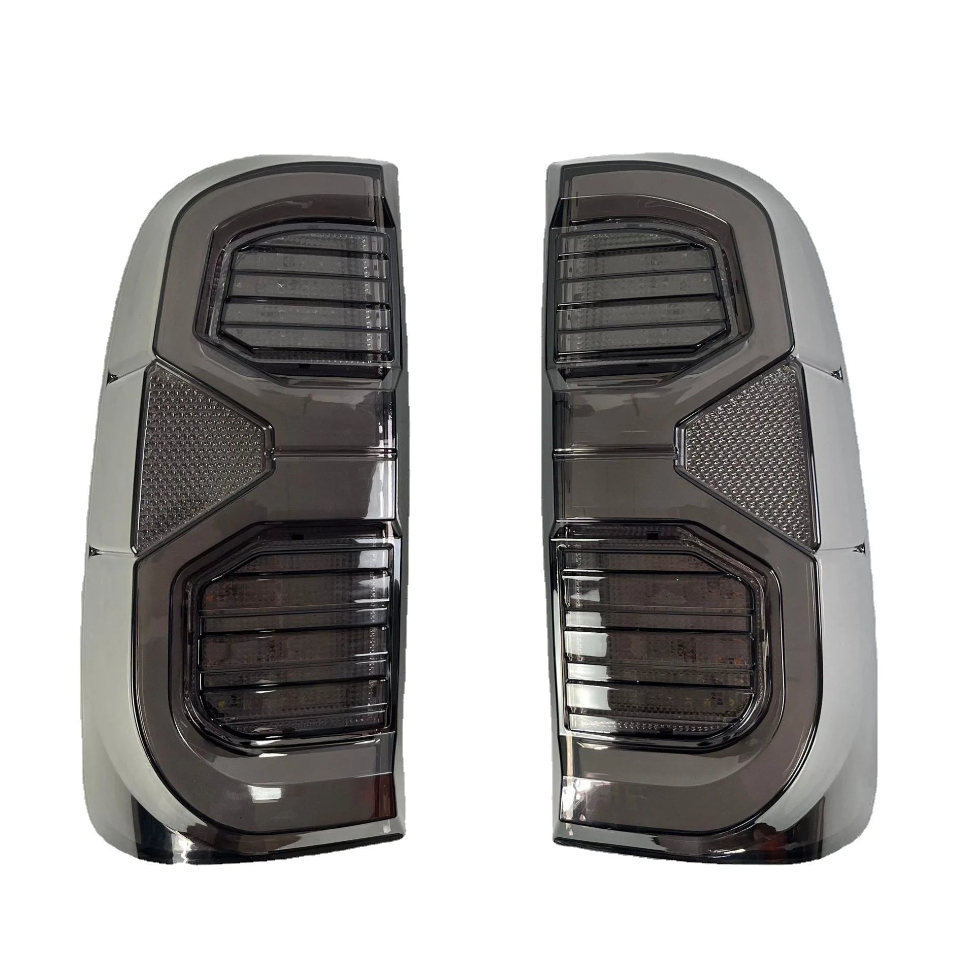 Tinted tail lights to suit Toyota hilux N70 2005-2015